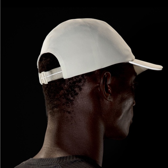 NEW Lululemon Fast and Free Running Baseball Cap Hat in bone cream color L/XL - Picture 2 of 8